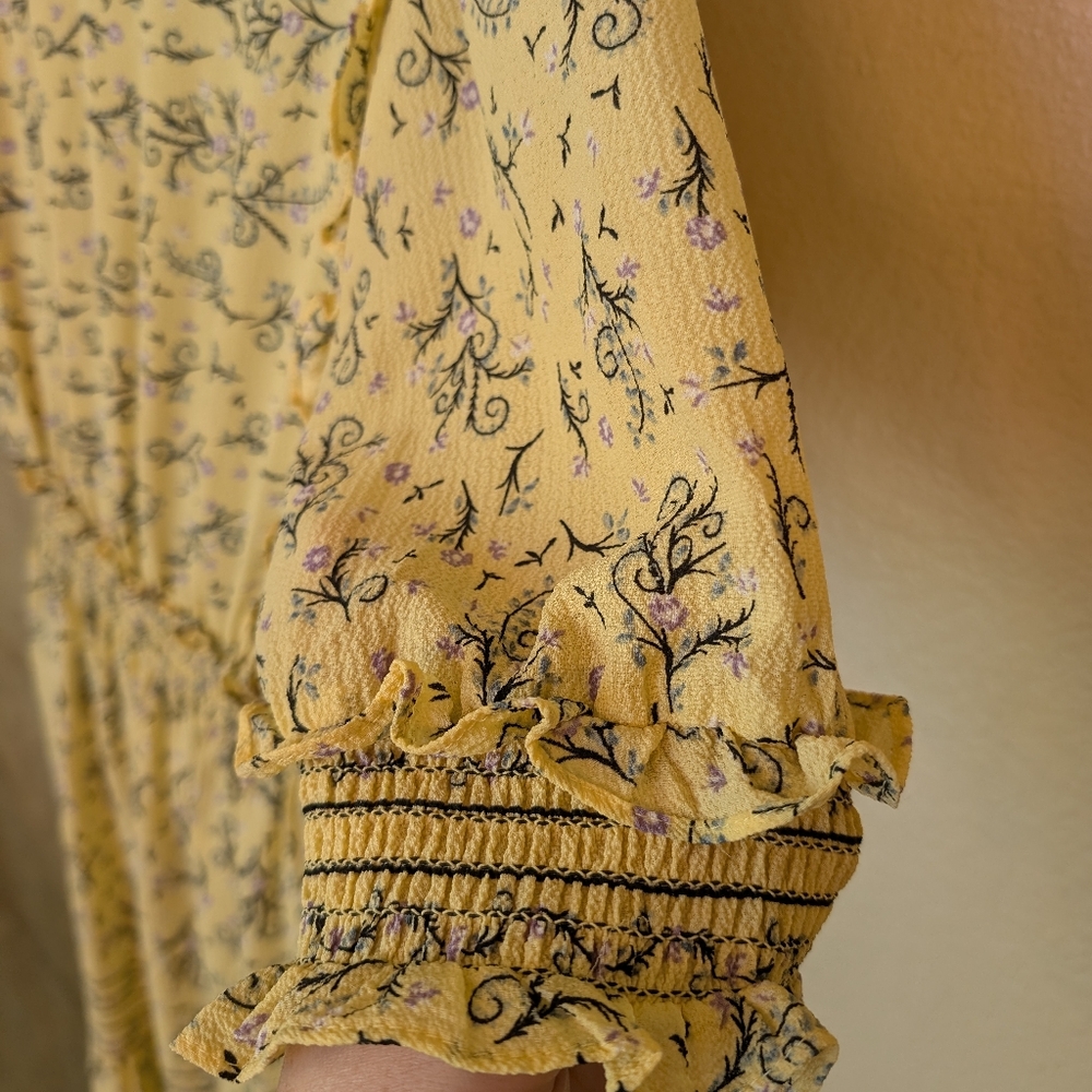 Max Studio Large Floral Yellow Maxi Dress - Picture 6 of 12